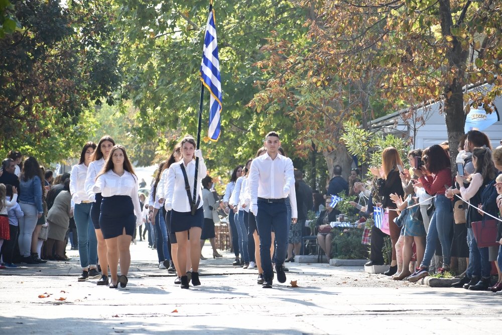 Η Παρέλαση για την 28η Οκτωβρίου στο Βελεστίνο