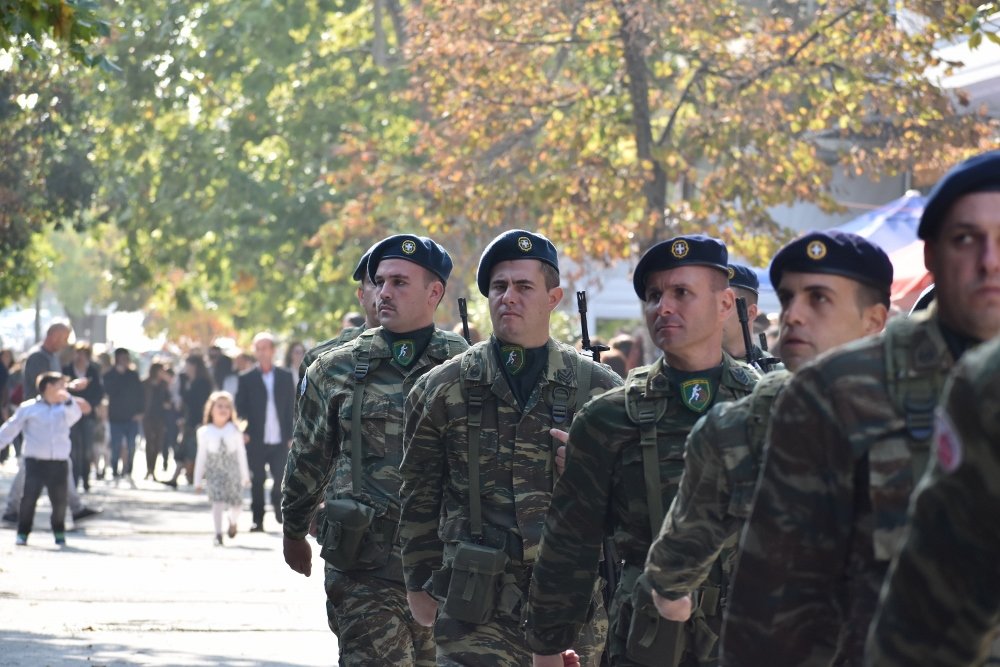 Η Παρέλαση για την 28η Οκτωβρίου στο Βελεστίνο