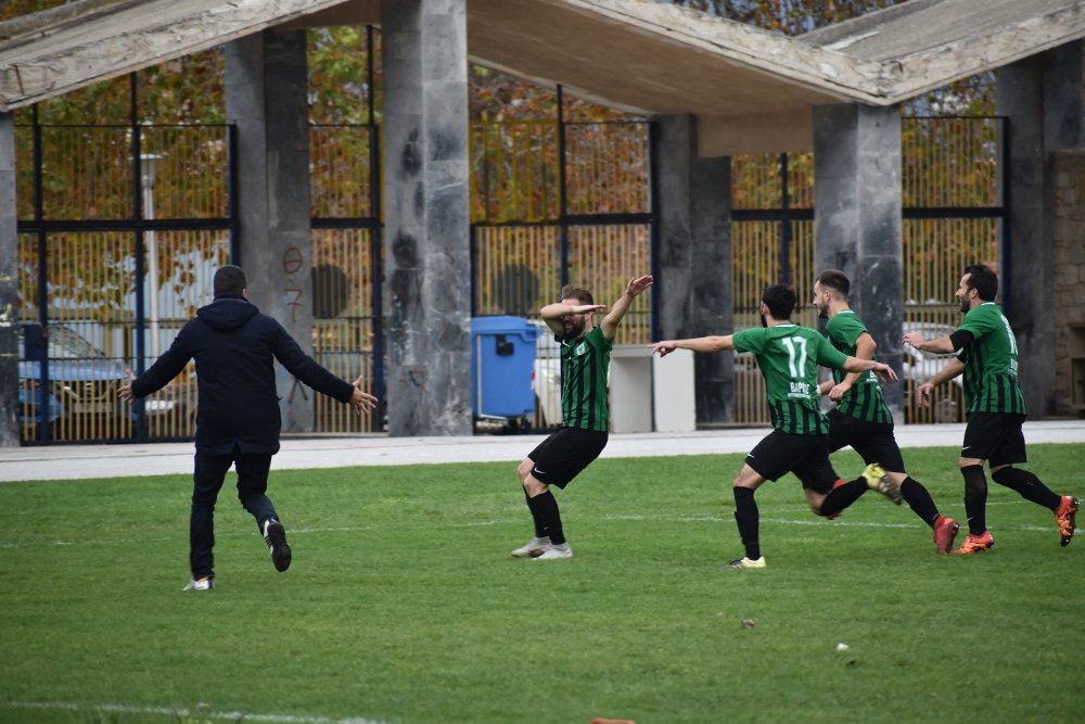 Ρήγας Φεραίος - Δήμητρα Ευξεινούπολης 2-2