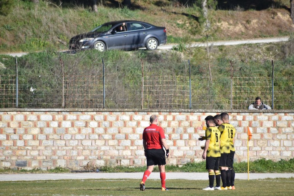 Ρήγας Φεραίος - Αίας Σούρπης 1-1