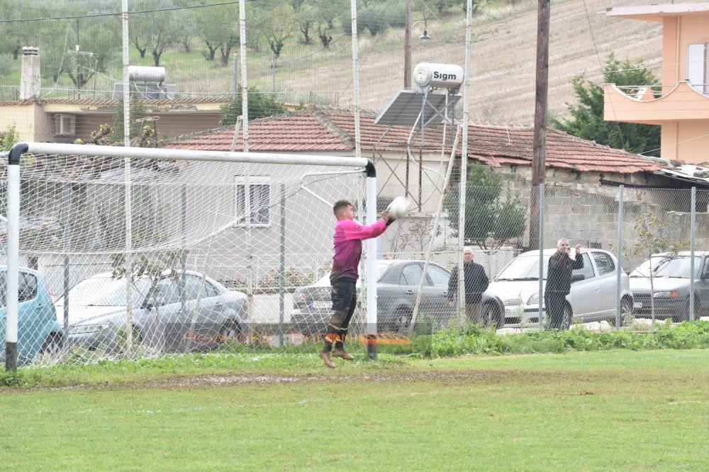 Η Χλόη επέστρεψε!