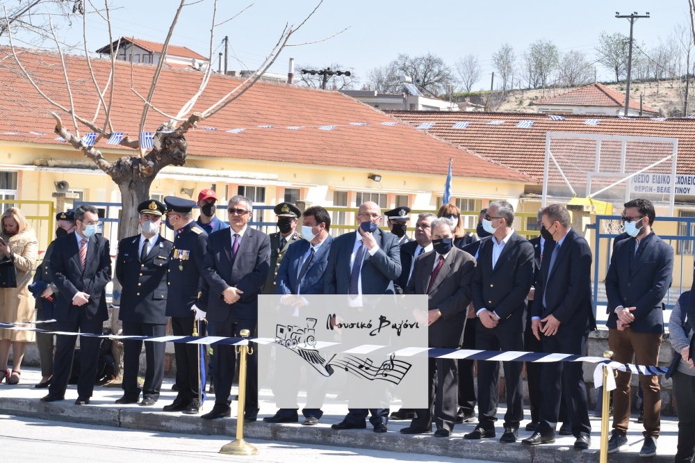 Φωτορεπορτάζ από την παρέλαση του Βελεστίνου