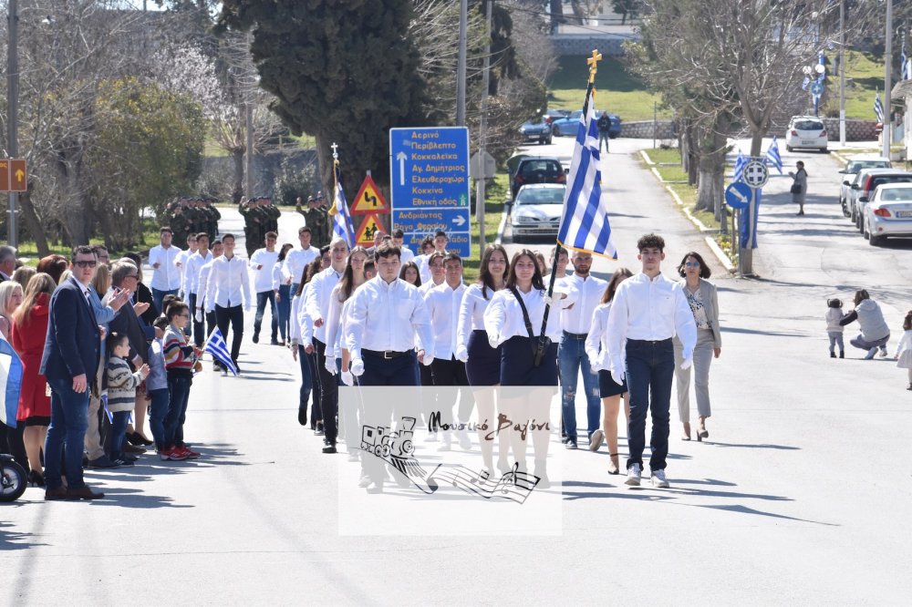 Φωτορεπορτάζ από την παρέλαση του Βελεστίνου