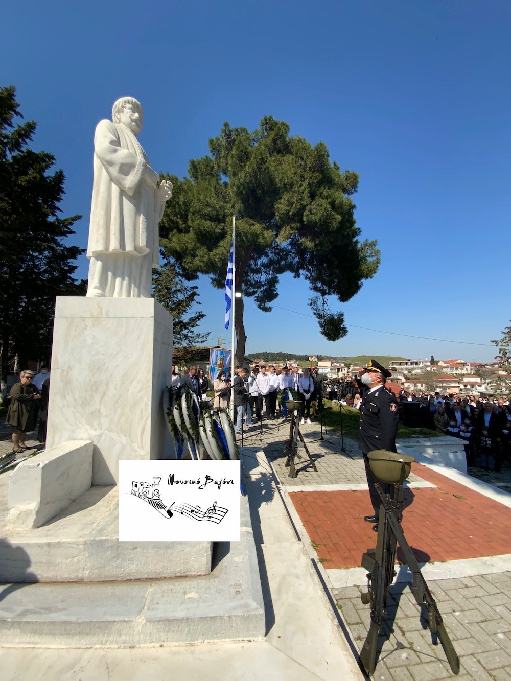 Καταθέσεις Στεφάνων - Απαγγελίες ποιημάτων στον Ανδριάντα του Ρήγα 