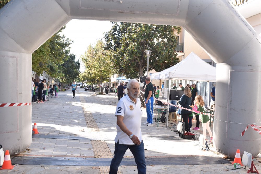 Φωτορεπορτάζ από τον Ρήγειο Δρόμο - Α` Μέρος