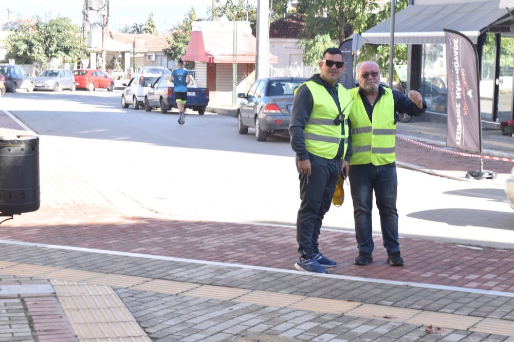 Φωτορεπορτάζ από τον Ρήγειο Δρόμο - Β` Μέρος