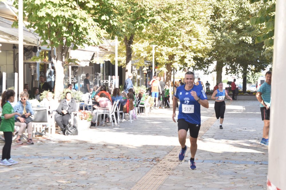 Φωτορεπορτάζ από τον Ρήγειο Δρόμο - Β` Μέρος