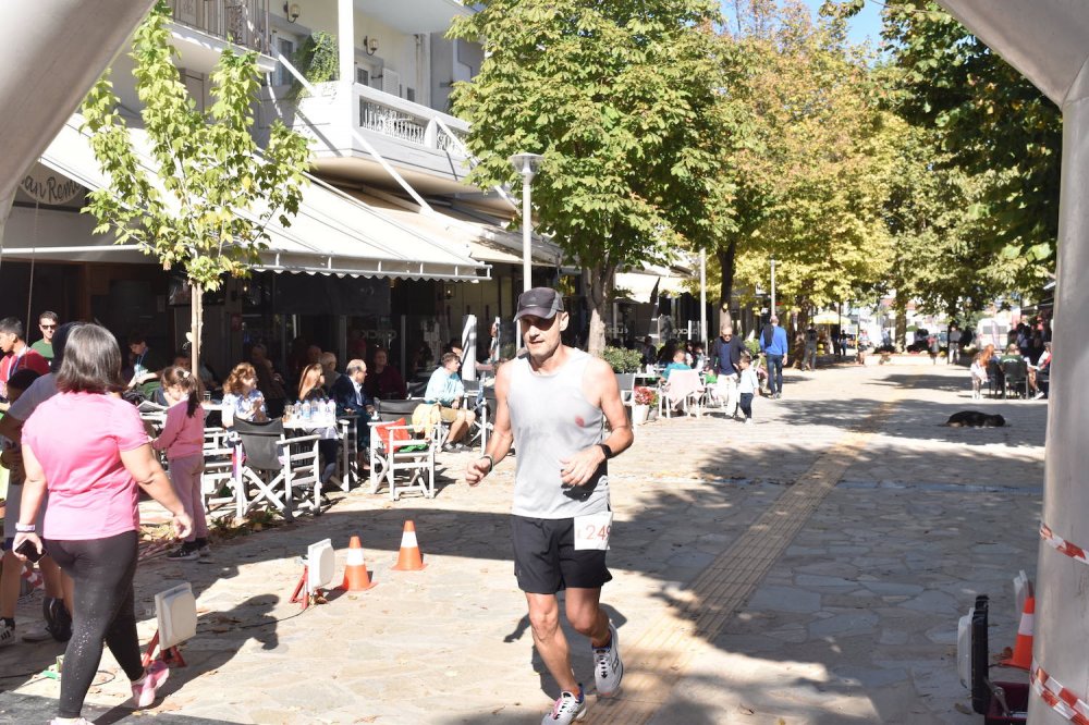 Φωτορεπορτάζ από τον Ρήγειο Δρόμο - Β` Μέρος