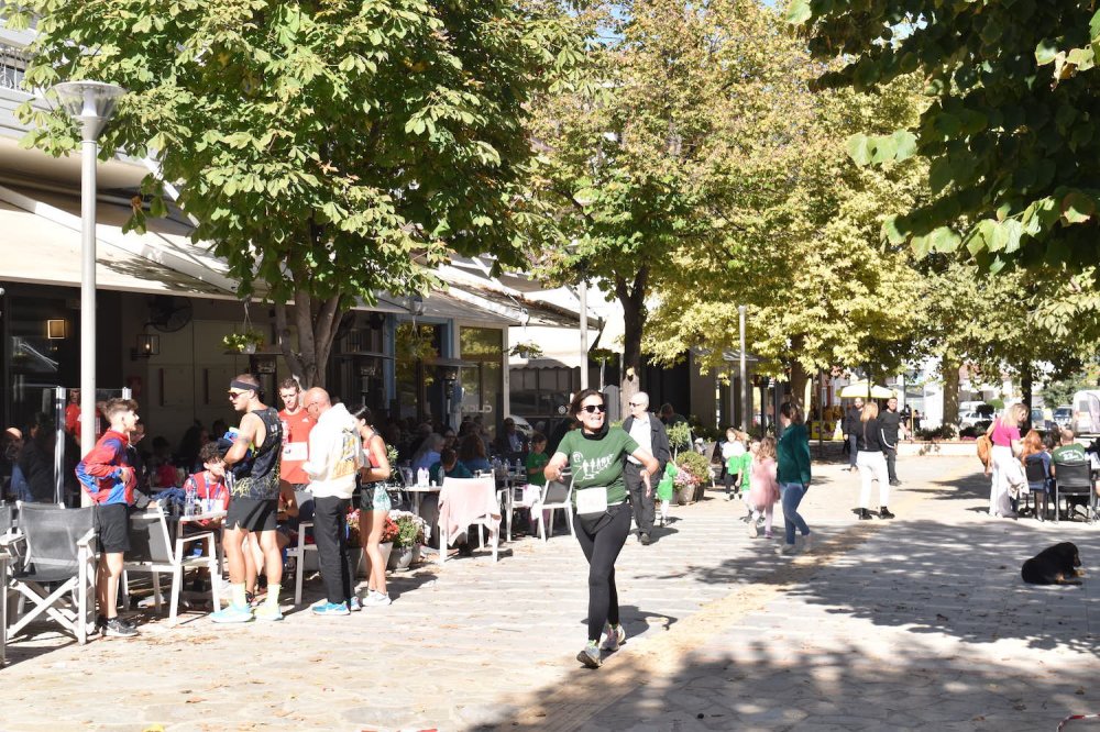 Φωτορεπορτάζ από τον Ρήγειο Δρόμο - Β` Μέρος