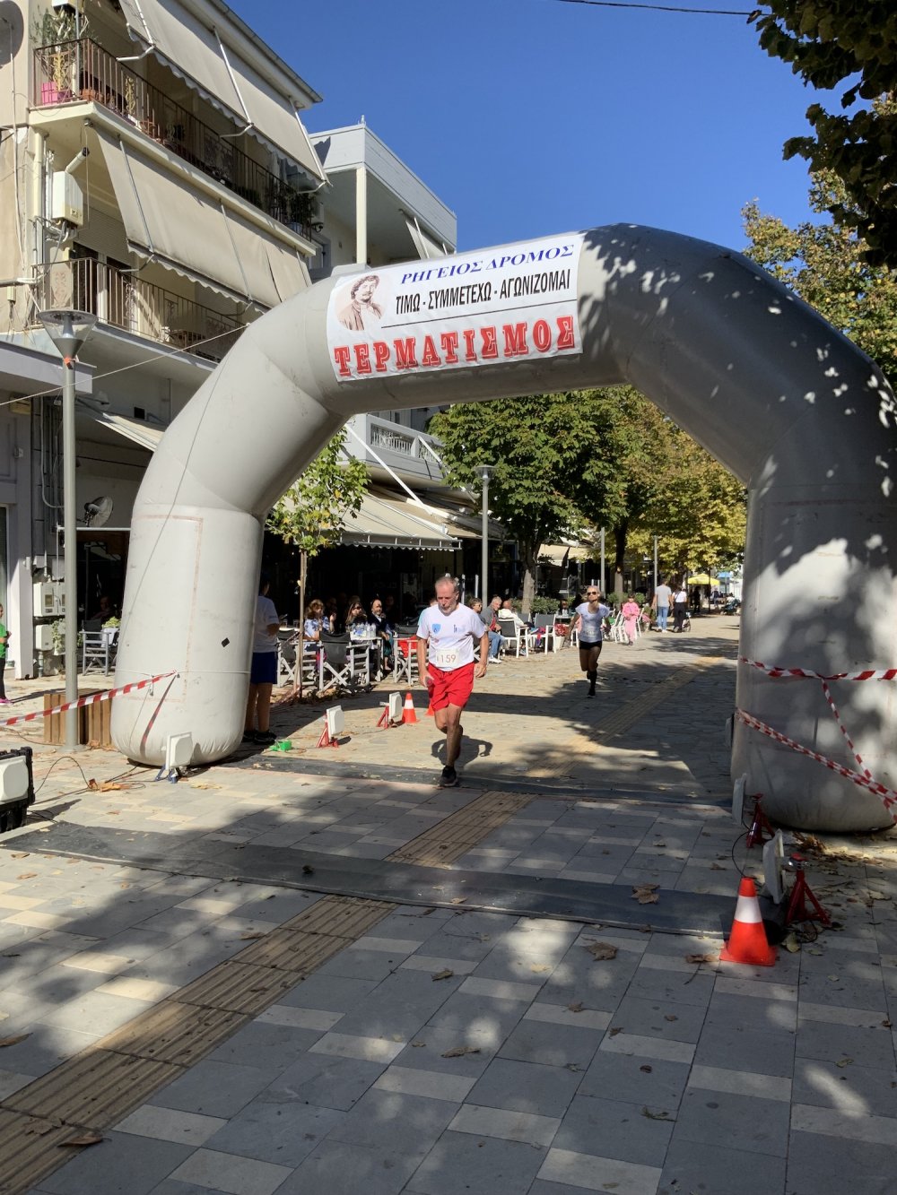 Φωτορεπορτάζ από τον Ρήγειο Δρόμο - Γ` Μέρος