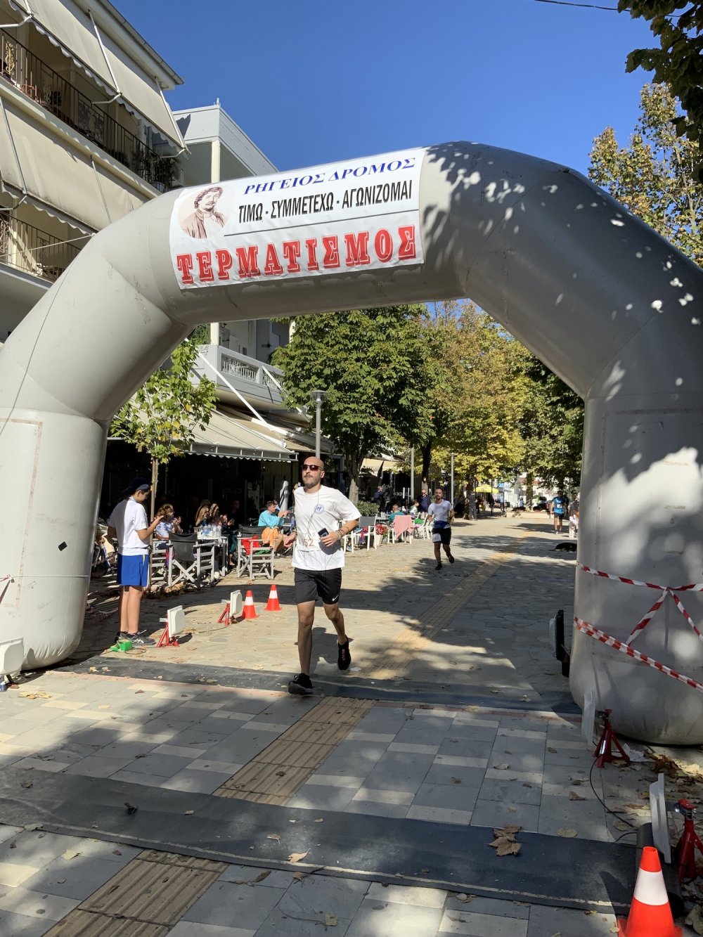 Φωτορεπορτάζ από τον Ρήγειο Δρόμο - Γ` Μέρος