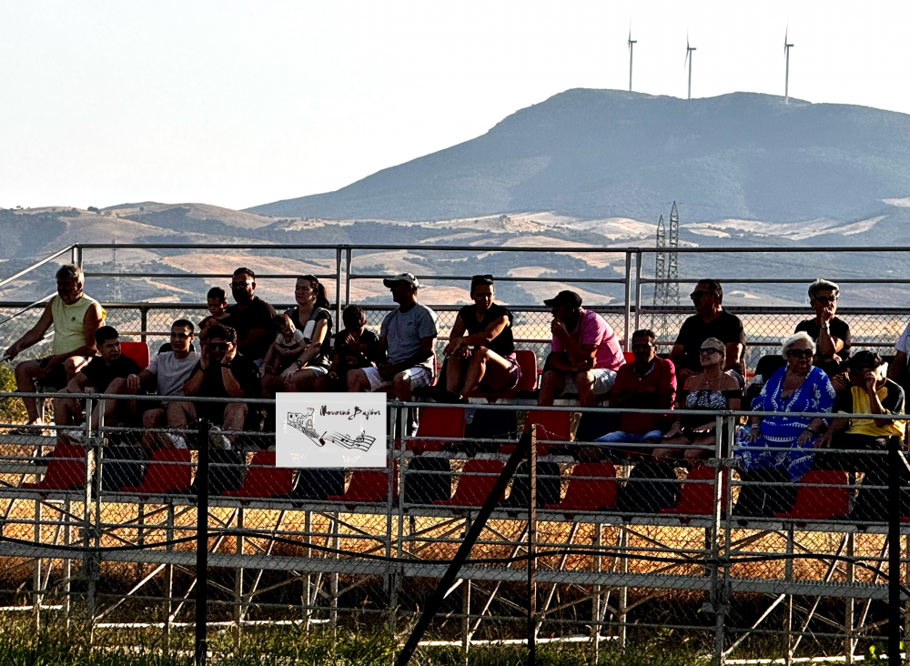 Εικόνες από το φιλικό Αστέρας Ριζομύλου - Ολυμπιακός Βόλου