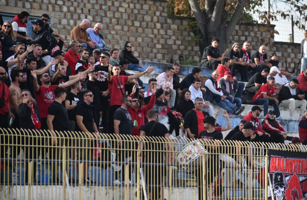 Φωτοτεπορτάζ κερκίδας