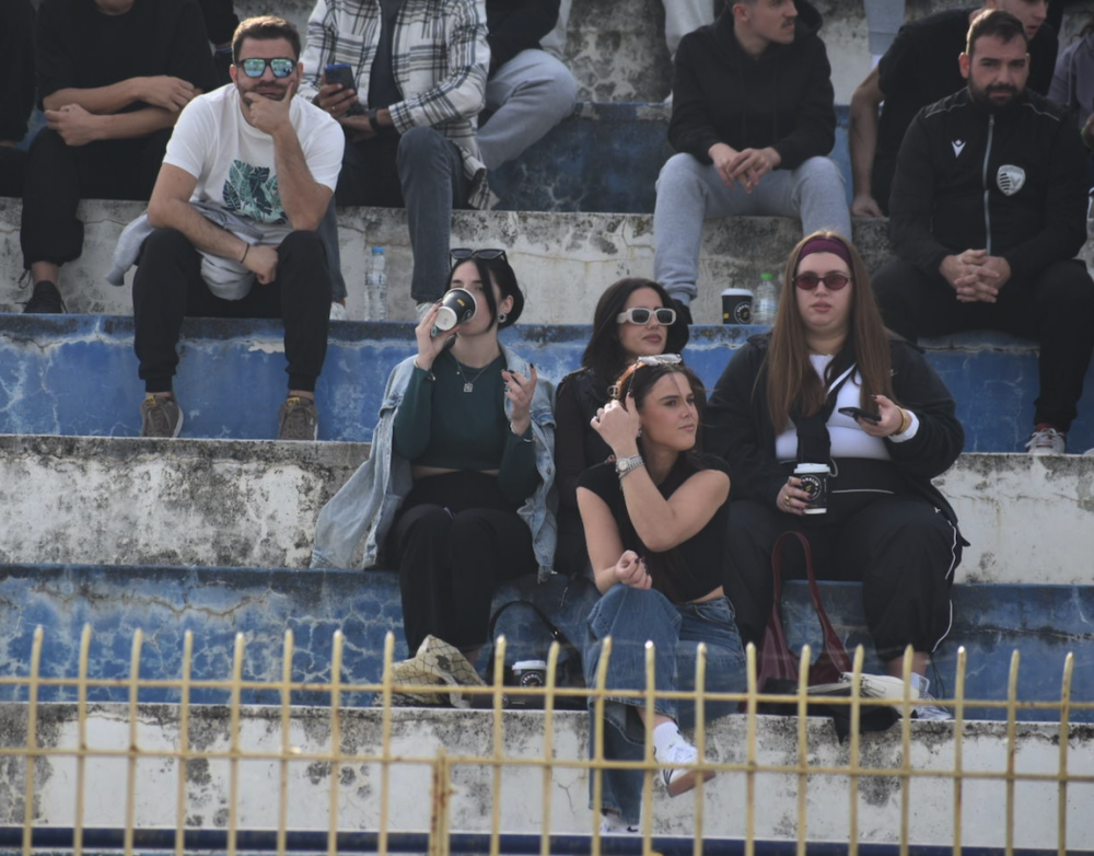 Φωτοτεπορτάζ κερκίδας