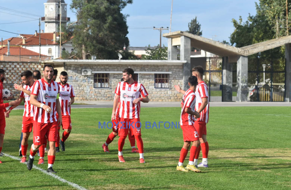 Ρήγας Φεραίος - Ολυμπιακός Βόλου σε εικόνες