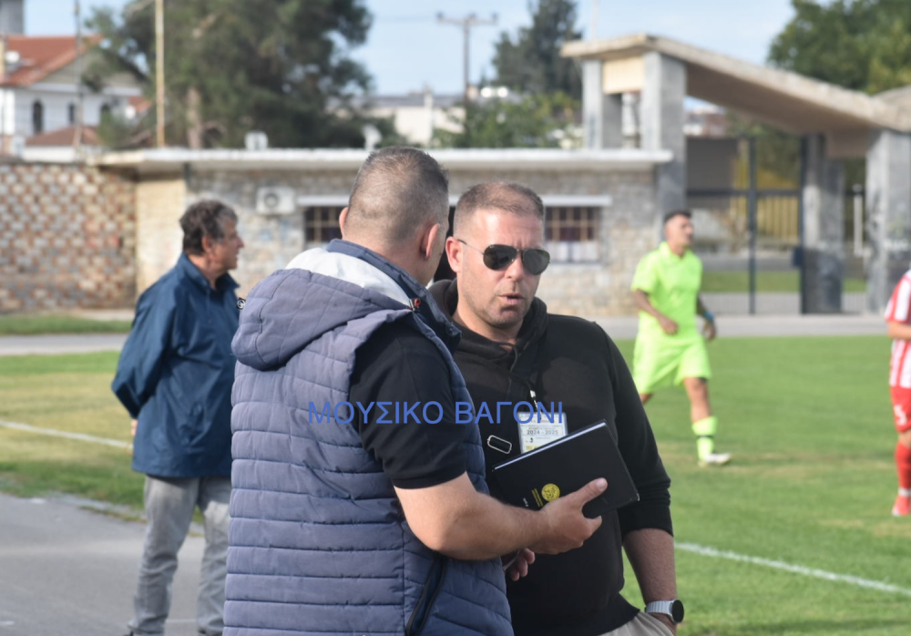 Ρήγας Φεραίος - Ολυμπιακός Βόλου σε εικόνες