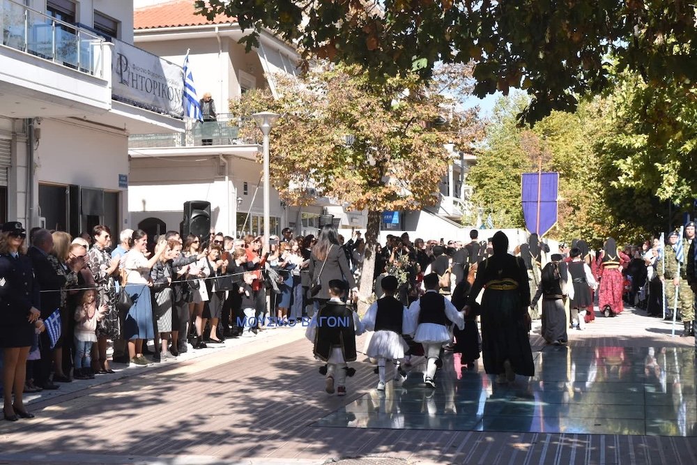 Παρέλαση 28ης Οκτωβρίου - Μέρος 1ο