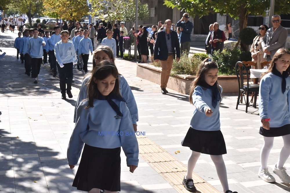 Παρέλαση 28ης Οκτωβρίου - Μέρος 1ο