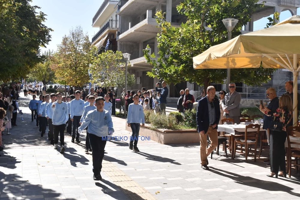 Παρέλαση 28ης Οκτωβρίου - Μέρος 2ο