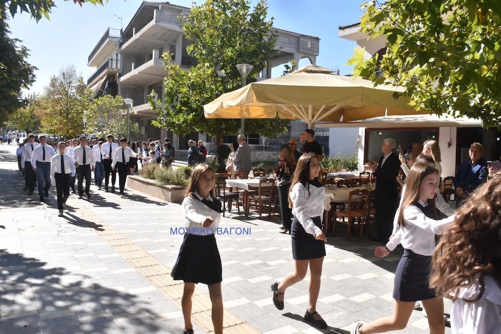 Παρέλαση 28ης Οκτωβρίου - Μέρος 2ο