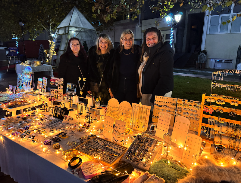 Εικόνες από την έναρξη των Χριστουγεννιάτικων Εκδηλώσεων στο Βελεστίνο