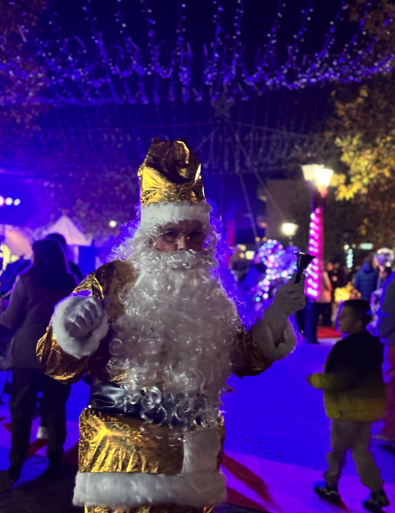 Εικόνες από την έναρξη των Χριστουγεννιάτικων Εκδηλώσεων στο Βελεστίνο