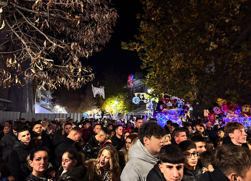 Εικόνες από την έναρξη των Χριστουγεννιάτικων Εκδηλώσεων στο Βελεστίνο