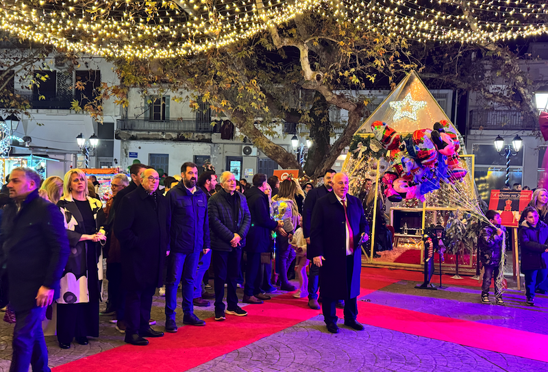 Εικόνες από την έναρξη των Χριστουγεννιάτικων Εκδηλώσεων στο Βελεστίνο