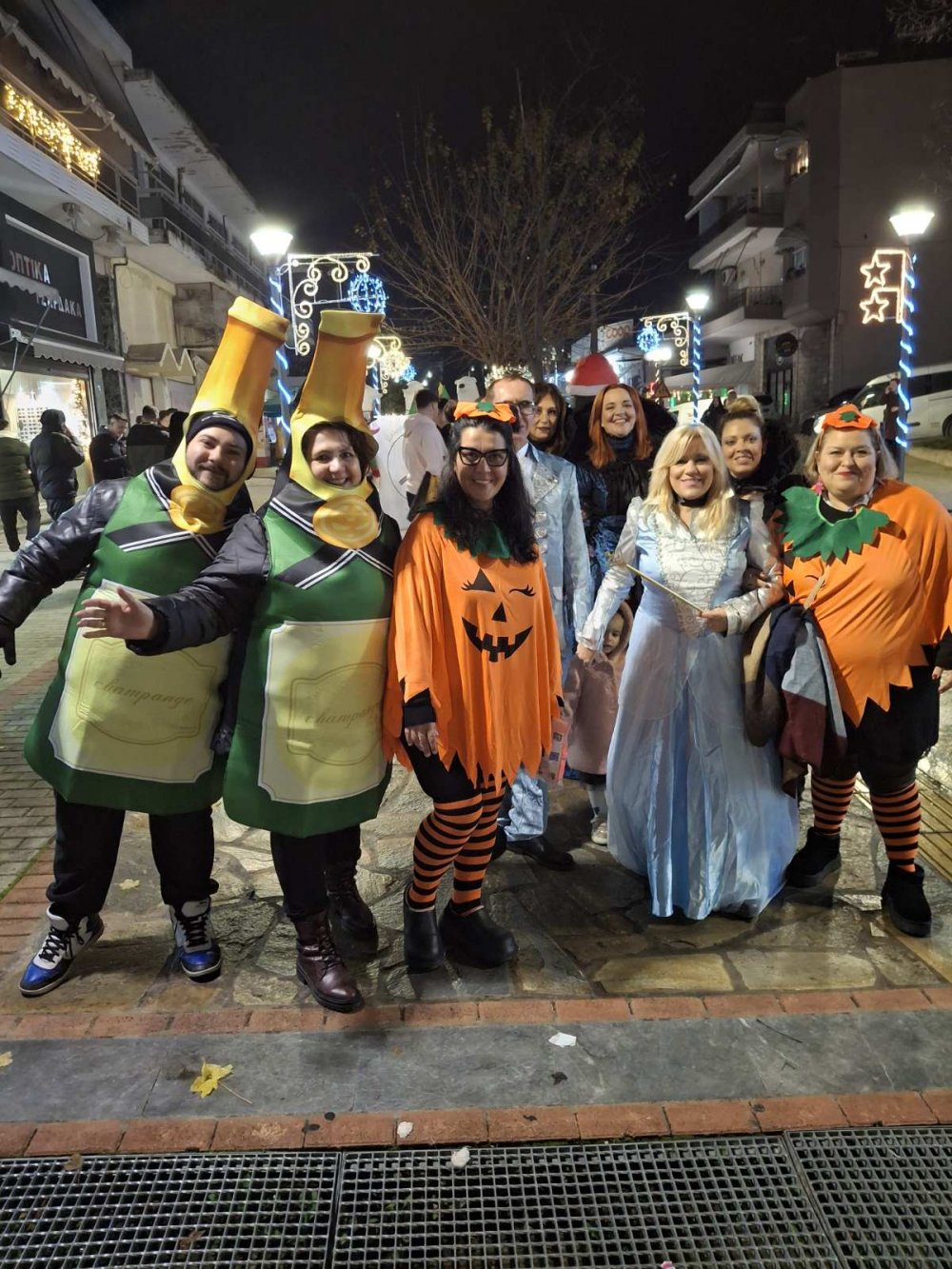 Εικόνες από την Χριστουγεννιάτικη Παρέλαση στο Βελεστίνο