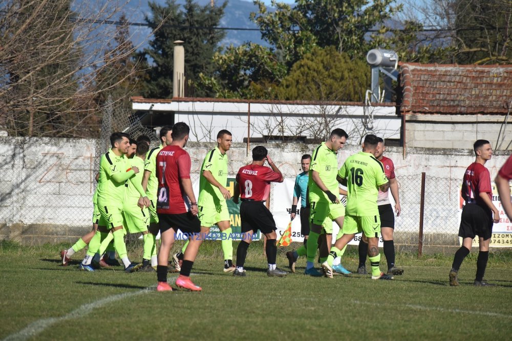 Αστέρας - Ρήγας σε εικόνες