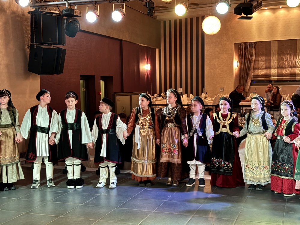 Φωτογραφίες από τα χορευτικά