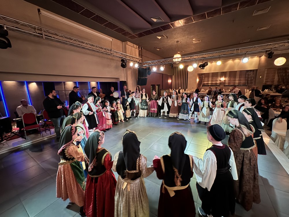 Φωτογραφίες από τα χορευτικά