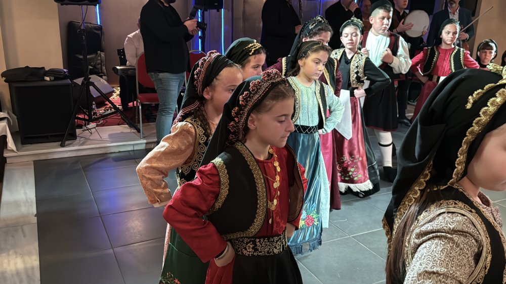 Φωτογραφίες από τα χορευτικά