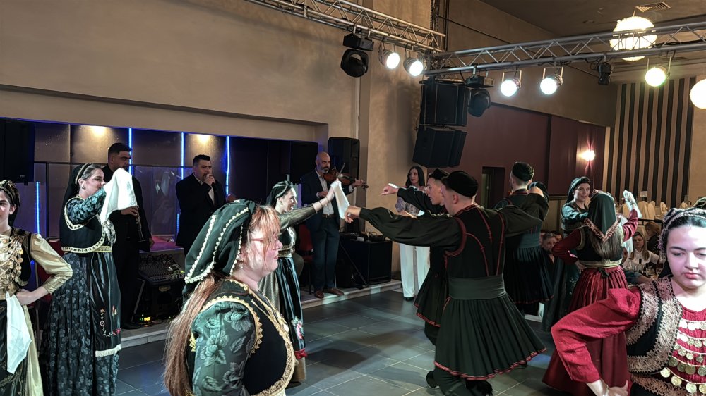 Φωτογραφίες από τα χορευτικά