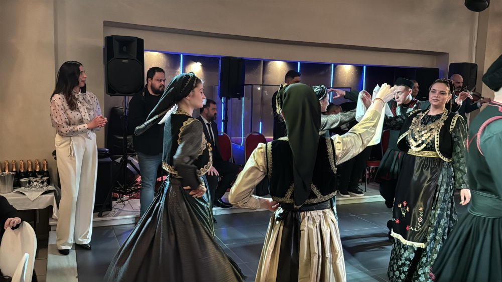 Φωτογραφίες από τα χορευτικά