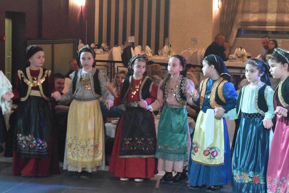 Φωτογραφίες από τα χορευτικά