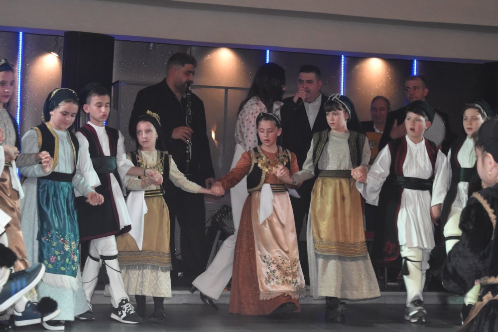 Φωτογραφίες από τα χορευτικά