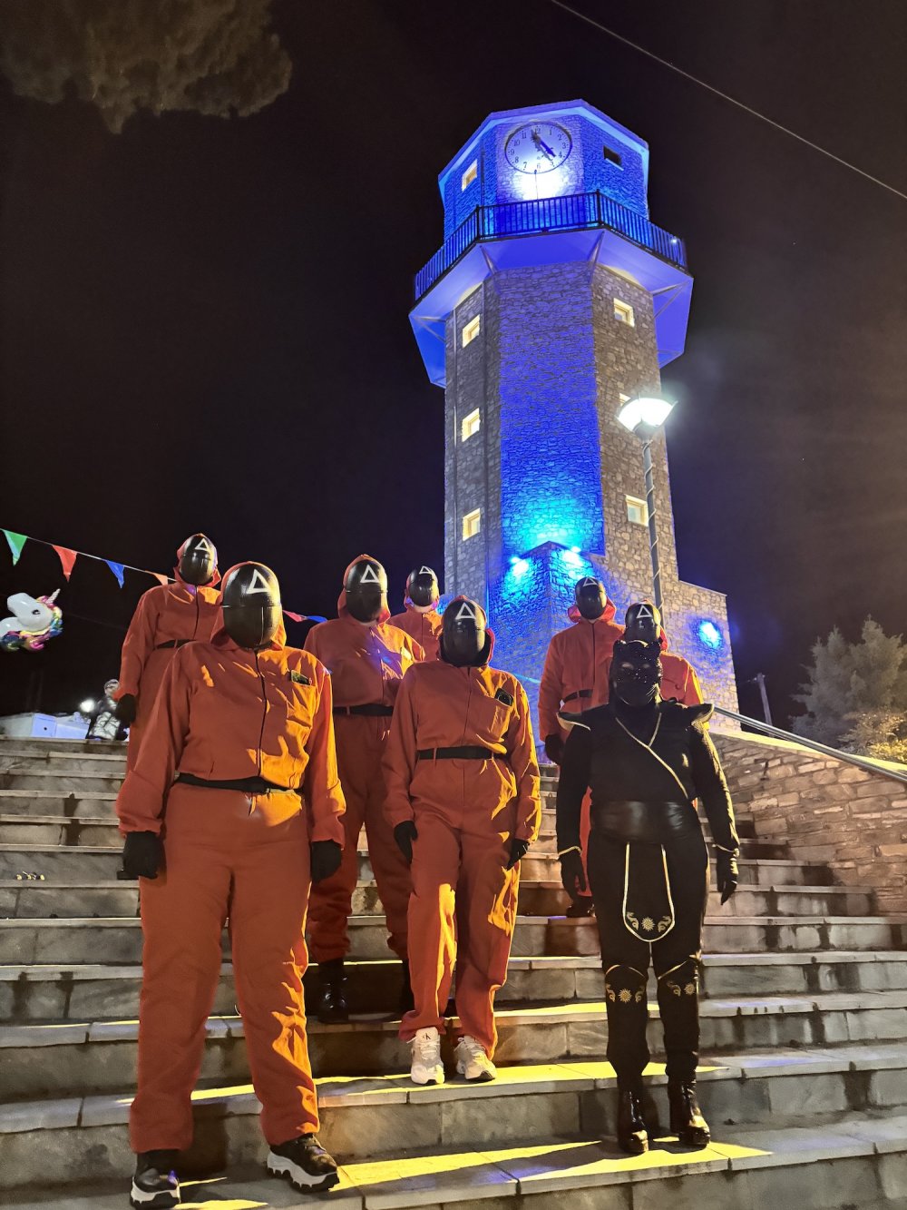 Απίστευτες αμφιέσεις στο πάρτυ του Radio Velestino!