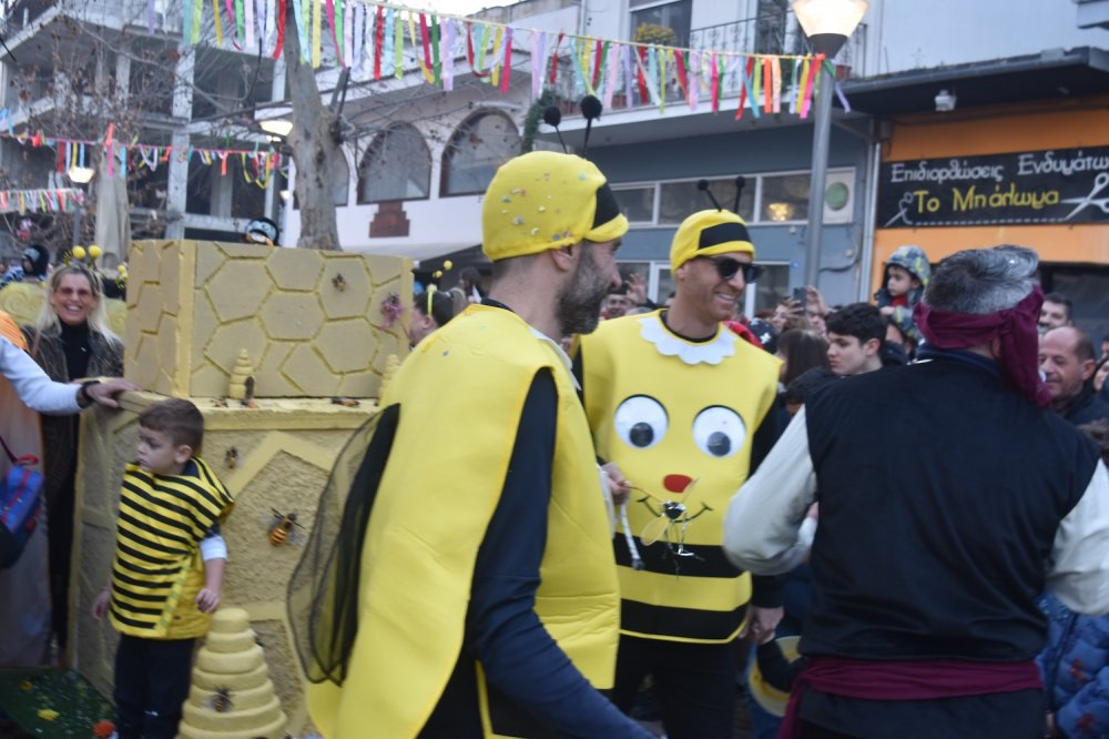 Εικόνες από το Καρναβάλι Βελεστίνου!