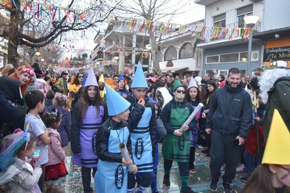 Εικόνες από το Καρναβάλι Βελεστίνου!
