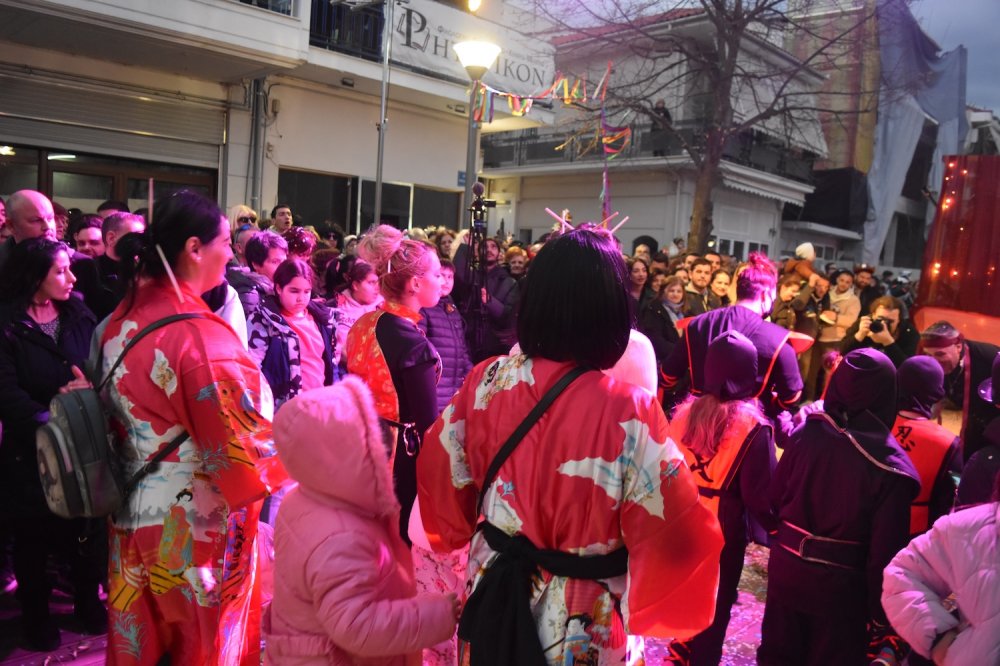 Εικόνες από το Καρναβάλι Βελεστίνου Μέρος 2ο!