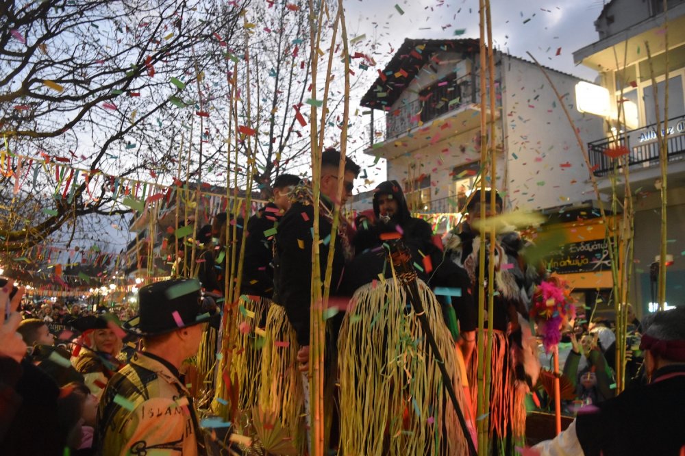 Εικόνες από το Καρναβάλι Βελεστίνου Μέρος 2ο!