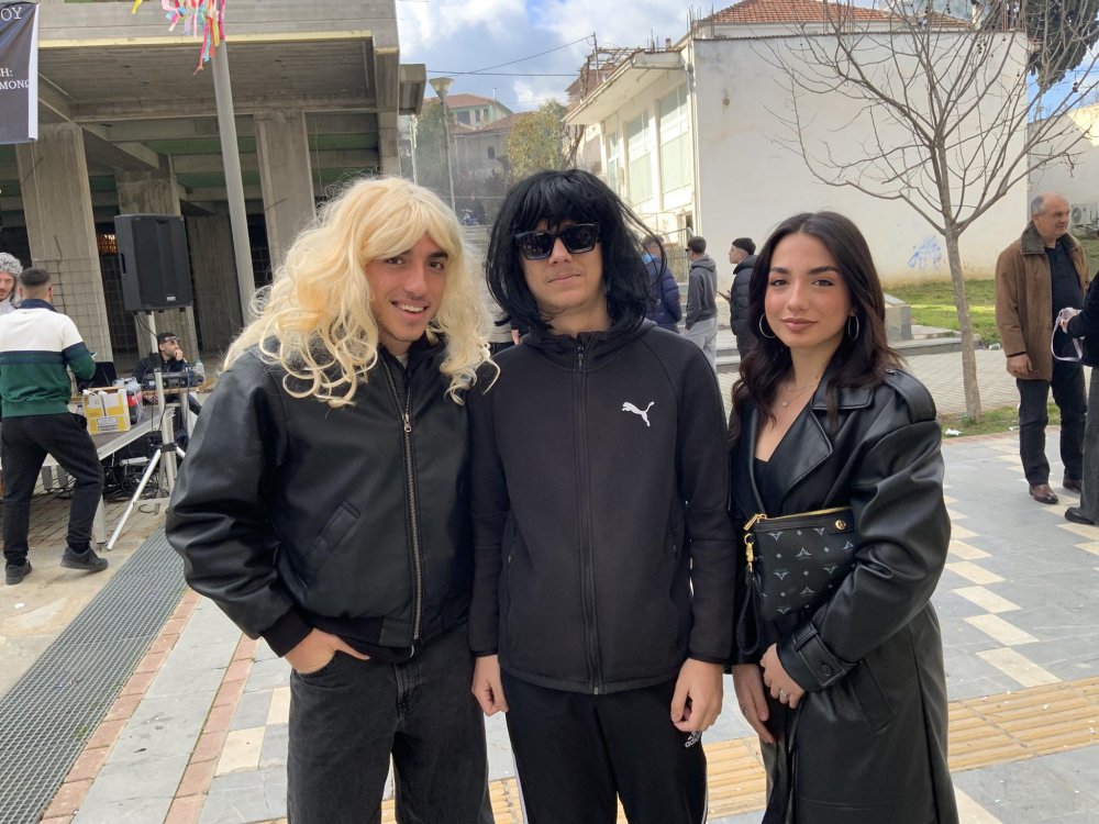 Εικόνες από το Καρναβάλι Βελεστίνου Μέρος 2ο!