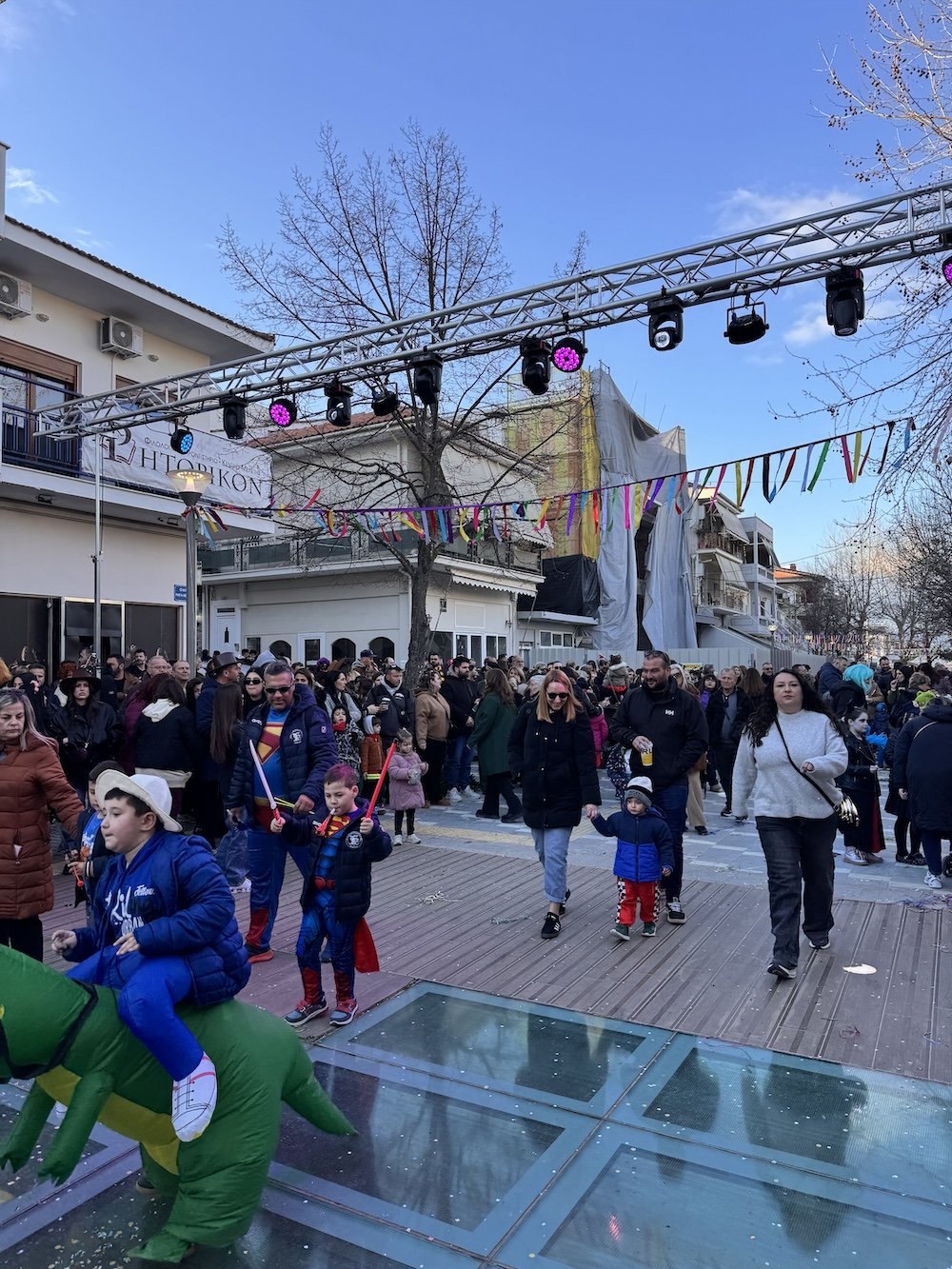 Εικόνες από το Καρναβάλι Βελεστίνου Μέρος 2ο!