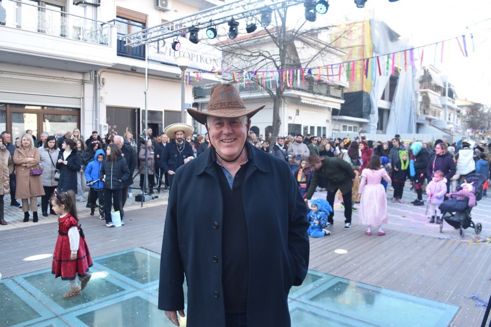 Εικόνες από το Καρναβάλι Βελεστίνου Μέρος 2ο!