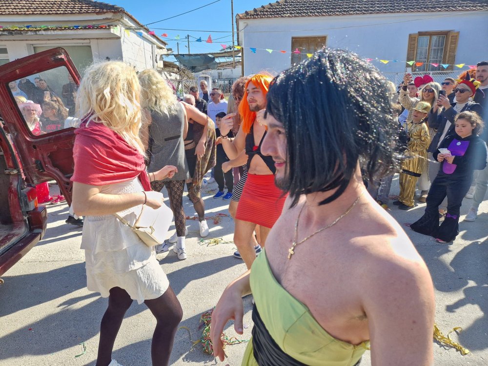 Εικόνες από το Ιστορικό Καρναβάλι Ριζομύλου