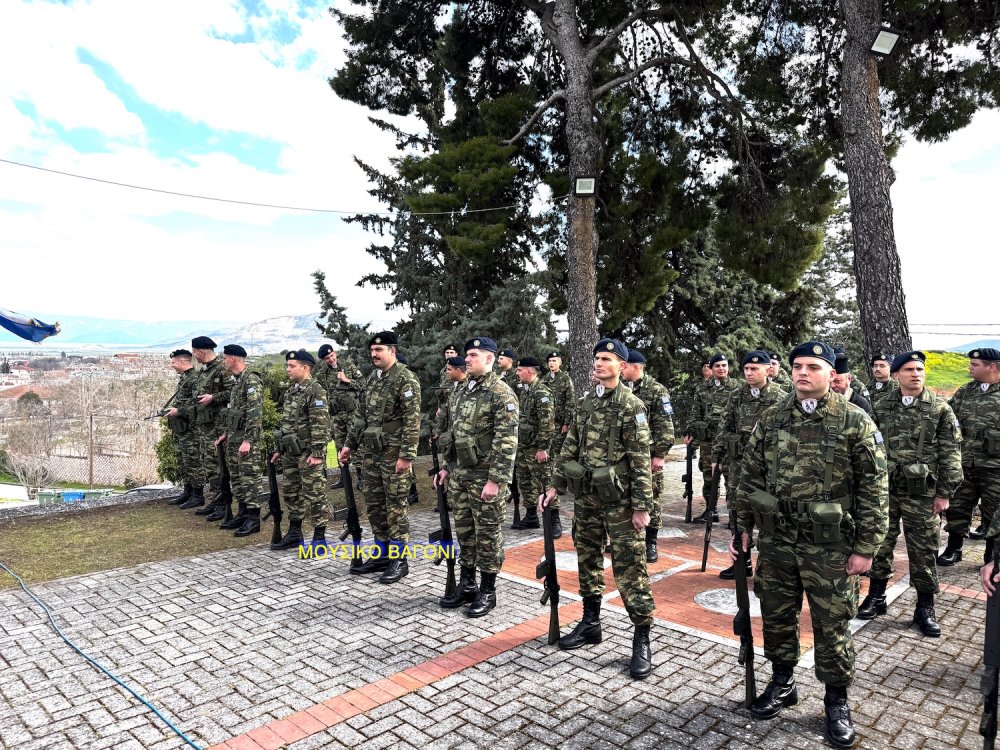 Καταθέσεις Στεφάνων - Απαγγελίες Ποιημάτων