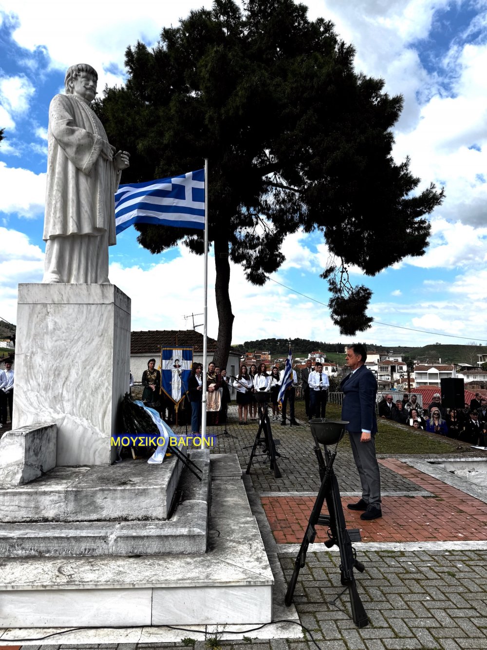 Καταθέσεις Στεφάνων - Απαγγελίες Ποιημάτων
