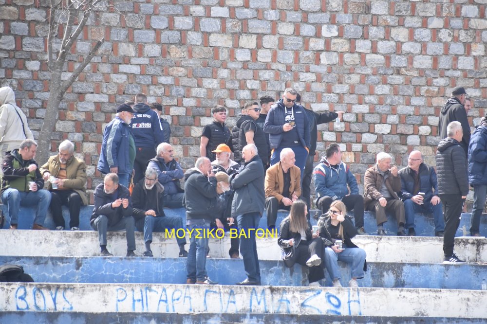 Το απόλυτο φωτορεπορτάζ από την ιστορική νίκη του Ρήγα!