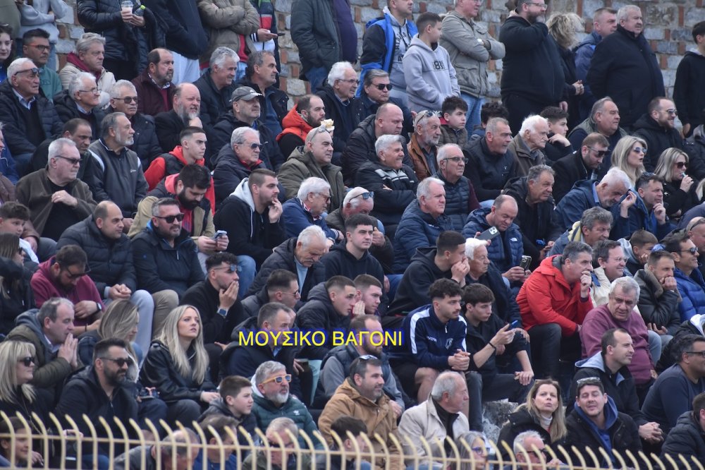 Το απόλυτο φωτορεπορτάζ από την ιστορική νίκη του Ρήγα!